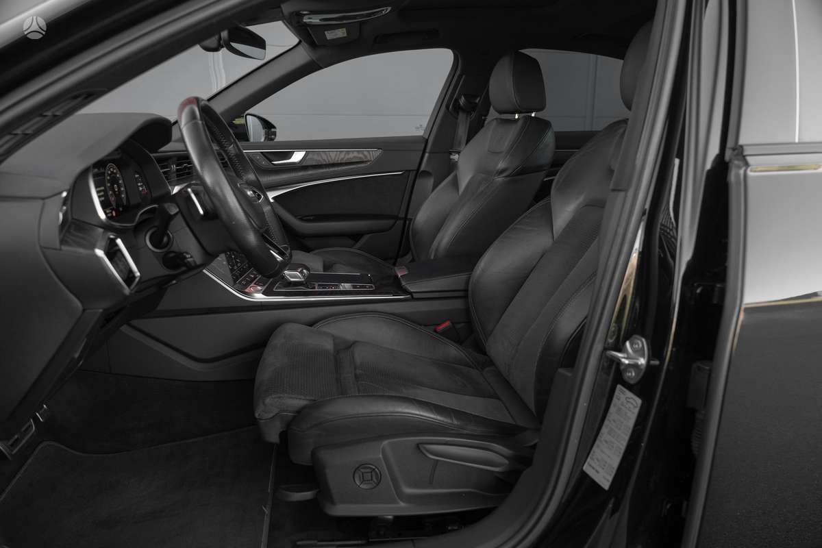 Audi A6, 3.0 l., Седан