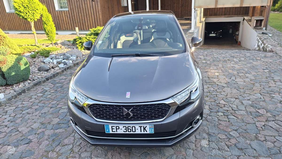 Citroen DS4, 1.6 l., Хэтчбек