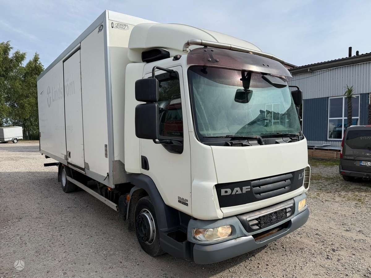 DAF LF 45.220, isothermal trucks