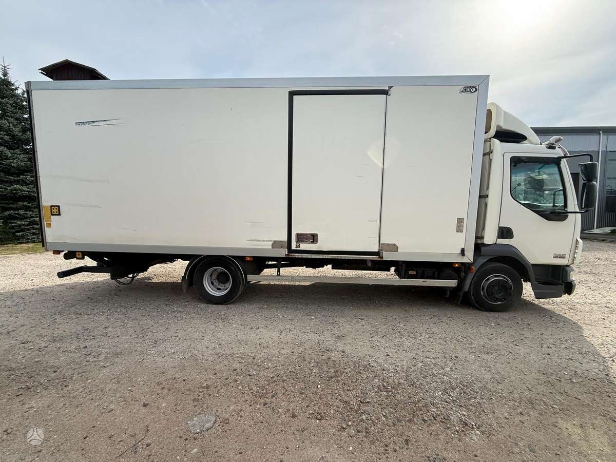 DAF LF 45.220, isothermal trucks