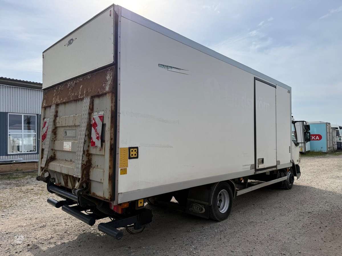 DAF LF 45.220, isothermal trucks