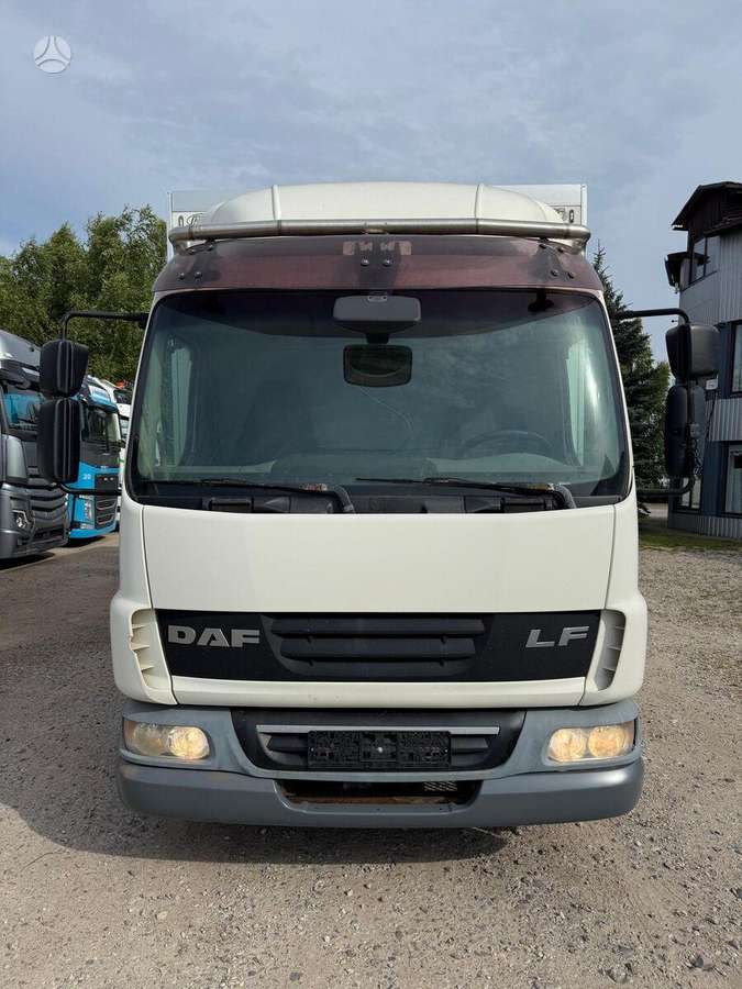 DAF LF 45.220, isothermal trucks