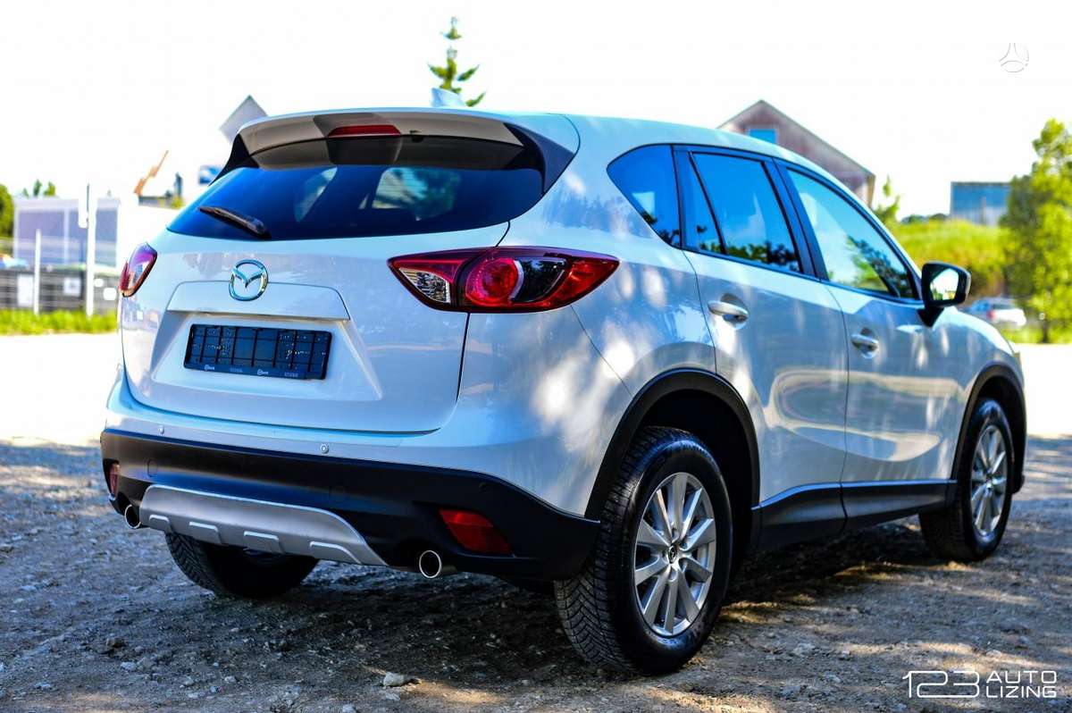 Mazda CX-5, 2.2 l., off-road / crossover
