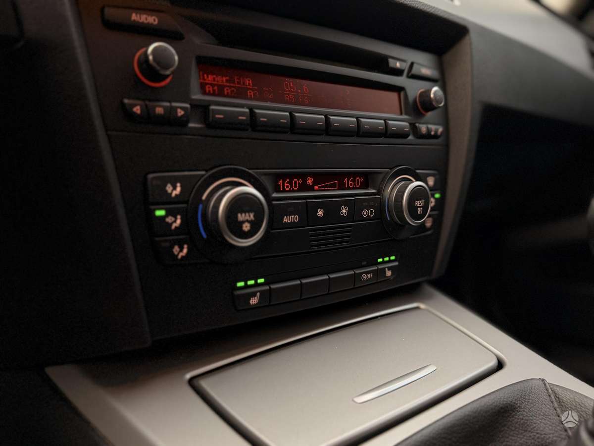 BMW 320, 2.0 l., Седан