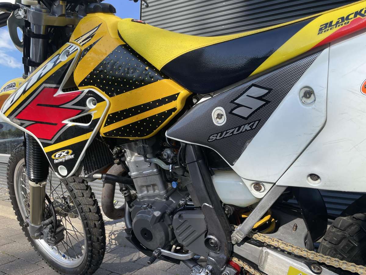 Suzuki DR-Z 400cc, enduro / adventure