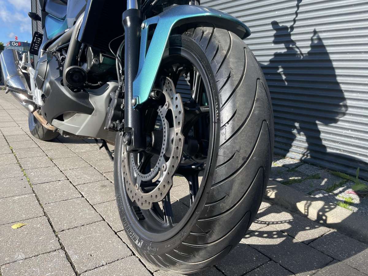 Honda NC 700cc, street / classic
