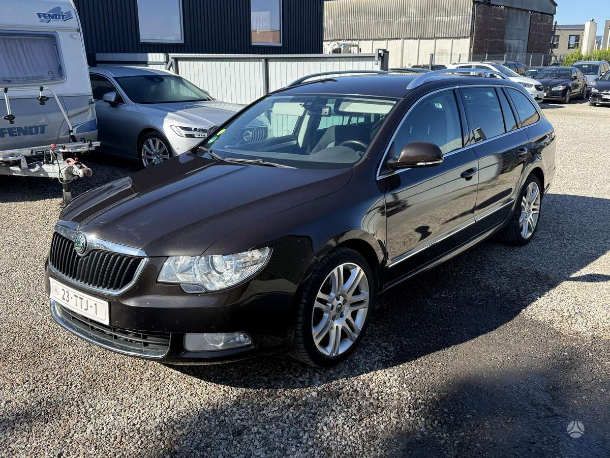 Skoda Superb, 1.6 l., Универсал