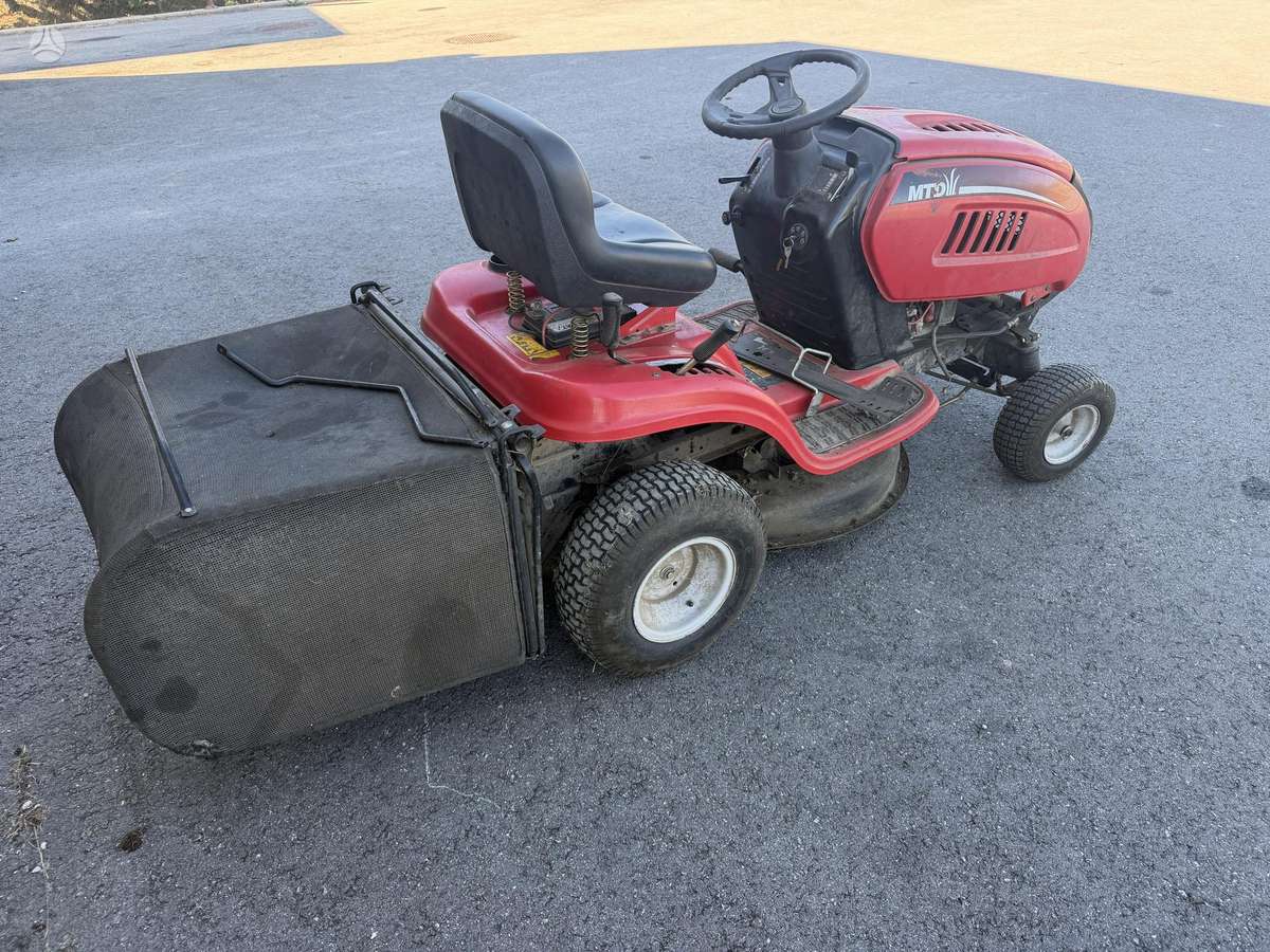 MTD LC125, sodo traktoriai