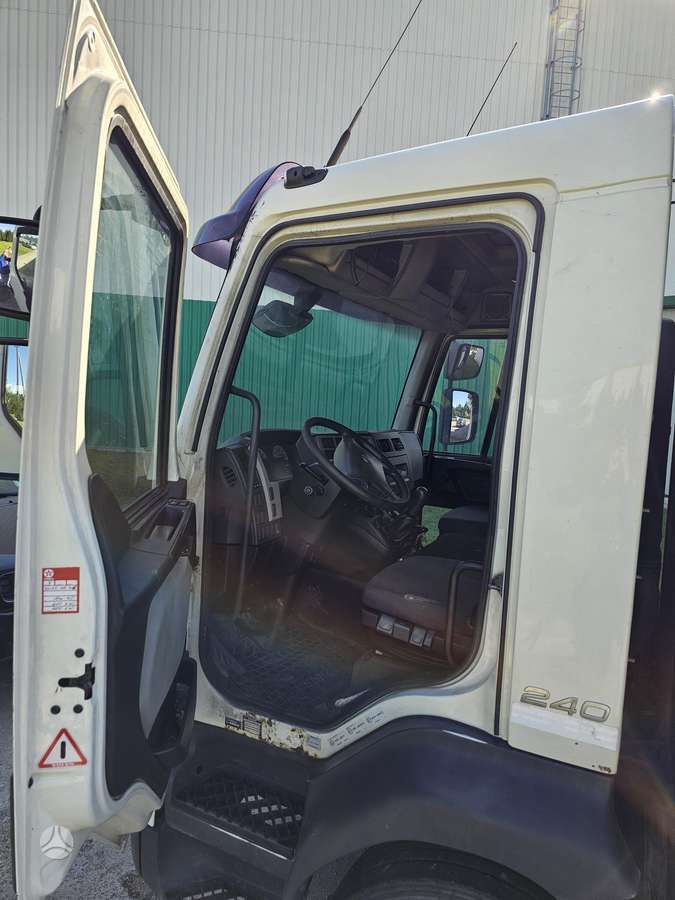 Volvo FL240, бортовые