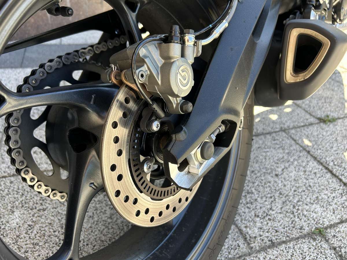 Triumph Street Triple 765cc, street / classic