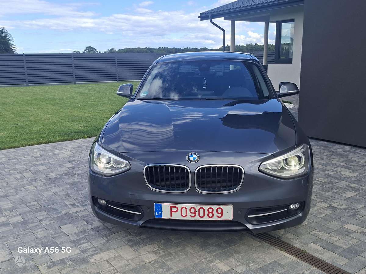 BMW 120, 2.0 l., hatchback