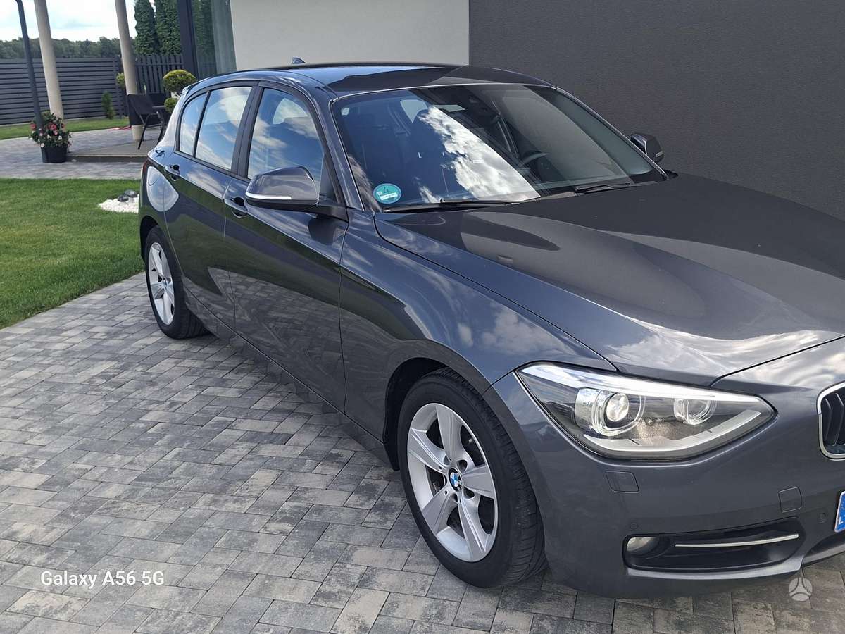 BMW 120, 2.0 l., hatchback