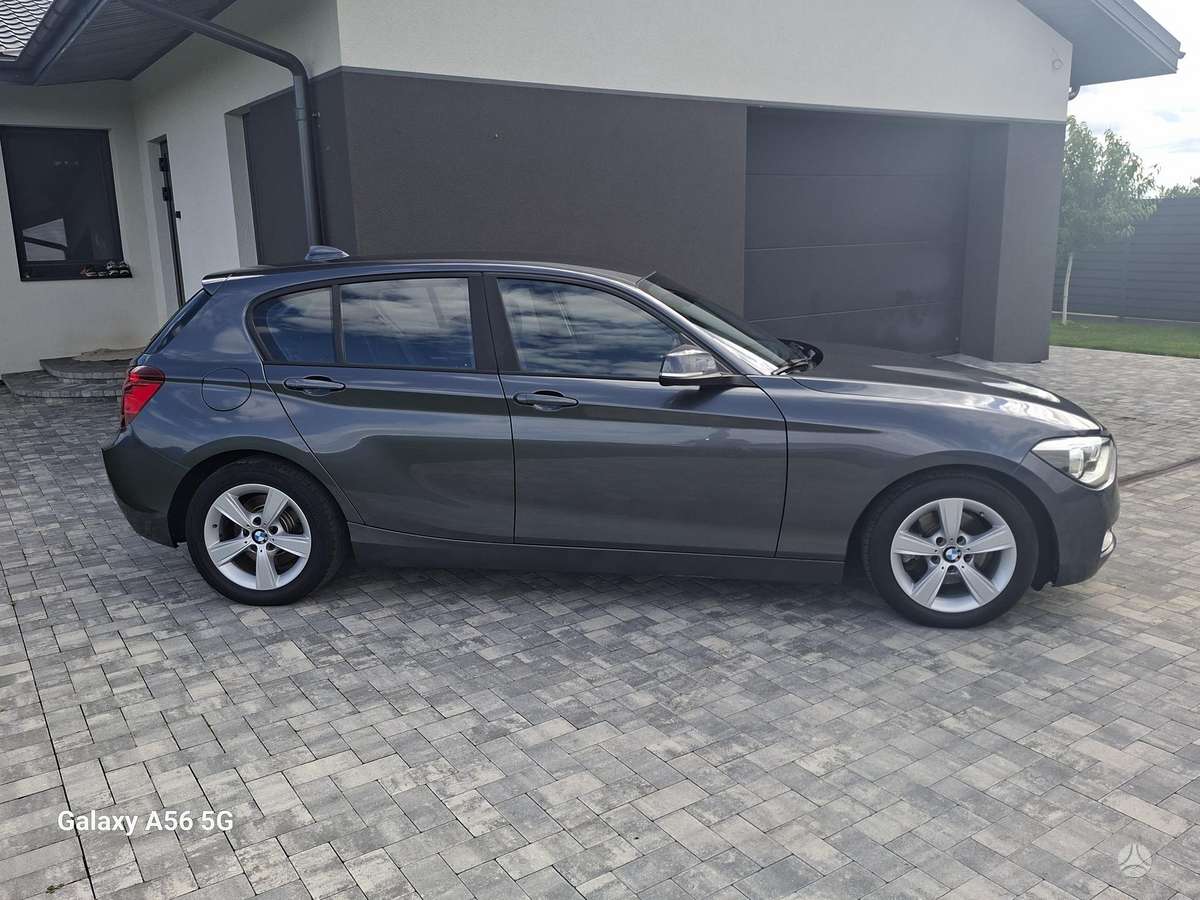 BMW 120, 2.0 l., hatchback