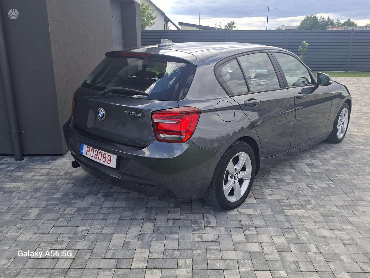 BMW 120, 2.0 l., hatchback