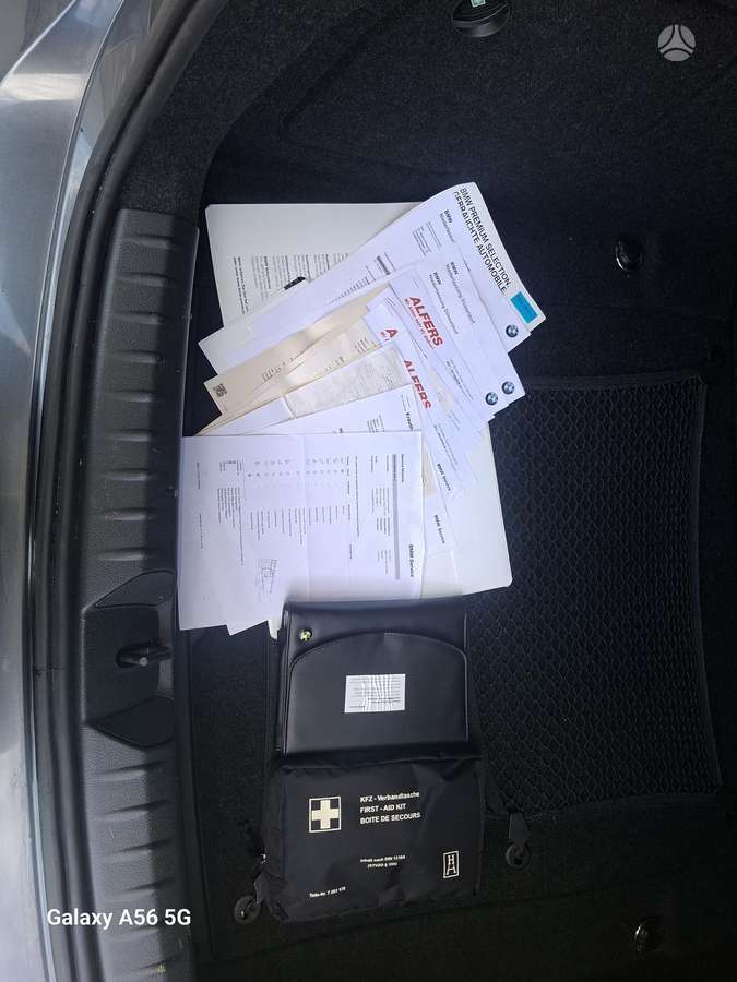 BMW 120, 2.0 l., hatchback