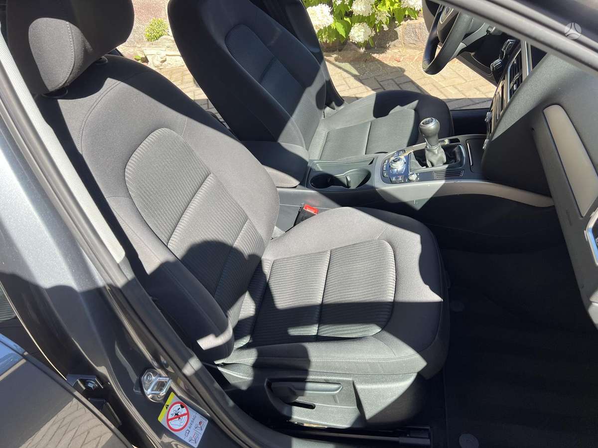Audi A4, 1.8 l., Седан