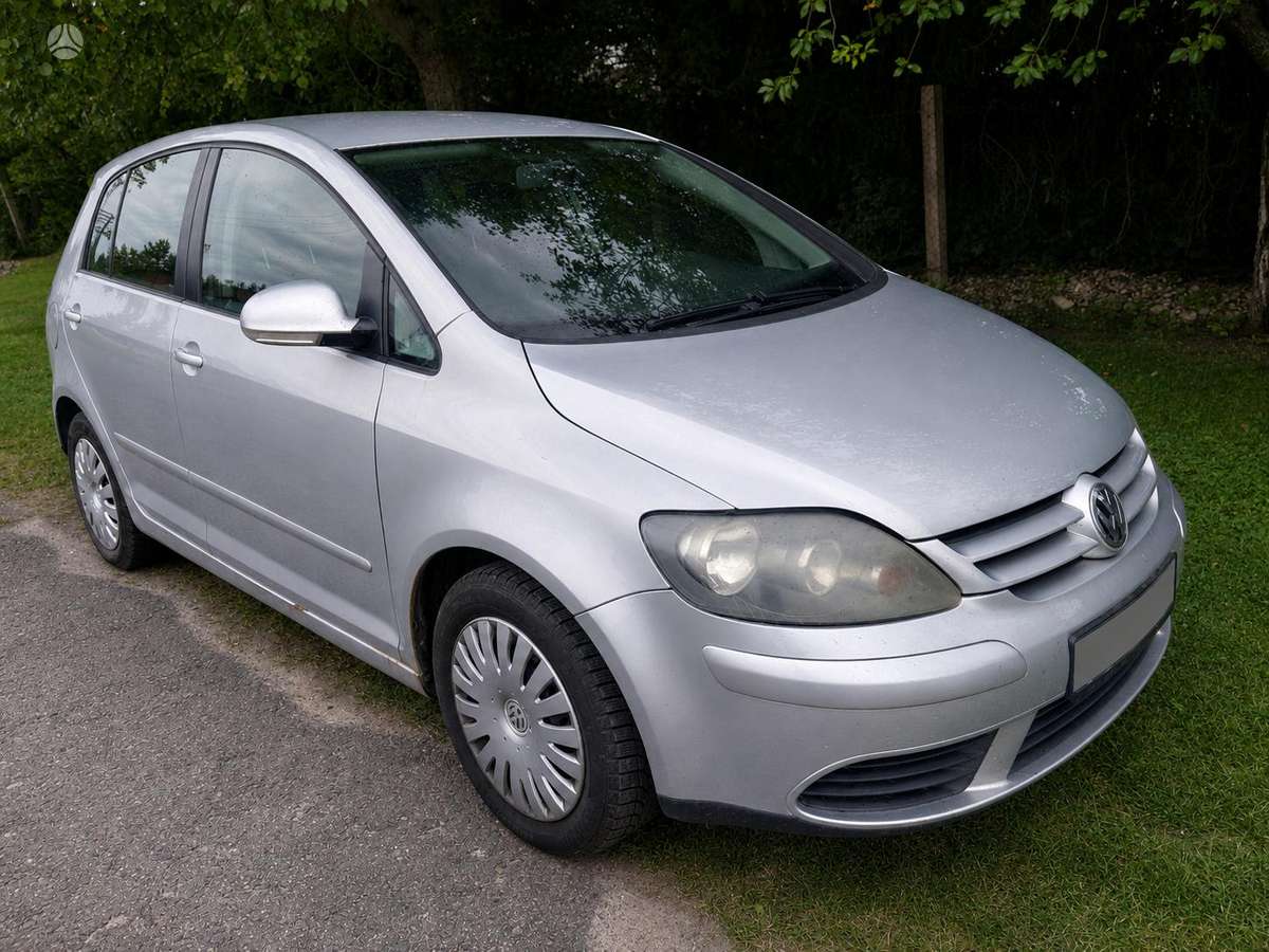 Volkswagen Golf Plus - 1