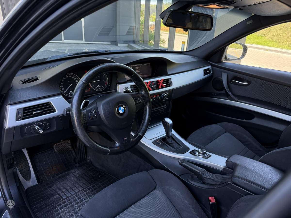 BMW 320, 2.0 l., wagon