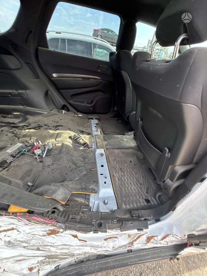 Dodge Durango, 5.7 l., off-road / crossover