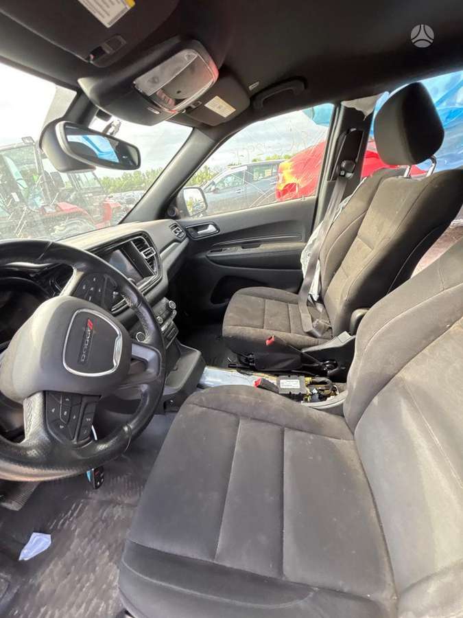 Dodge Durango, 5.7 l., off-road / crossover