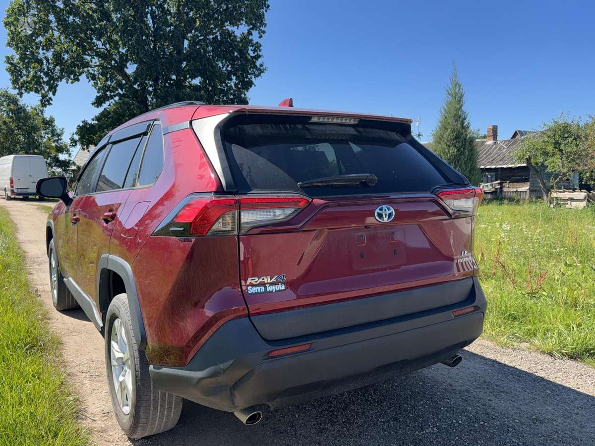 Toyota RAV4 - 2
