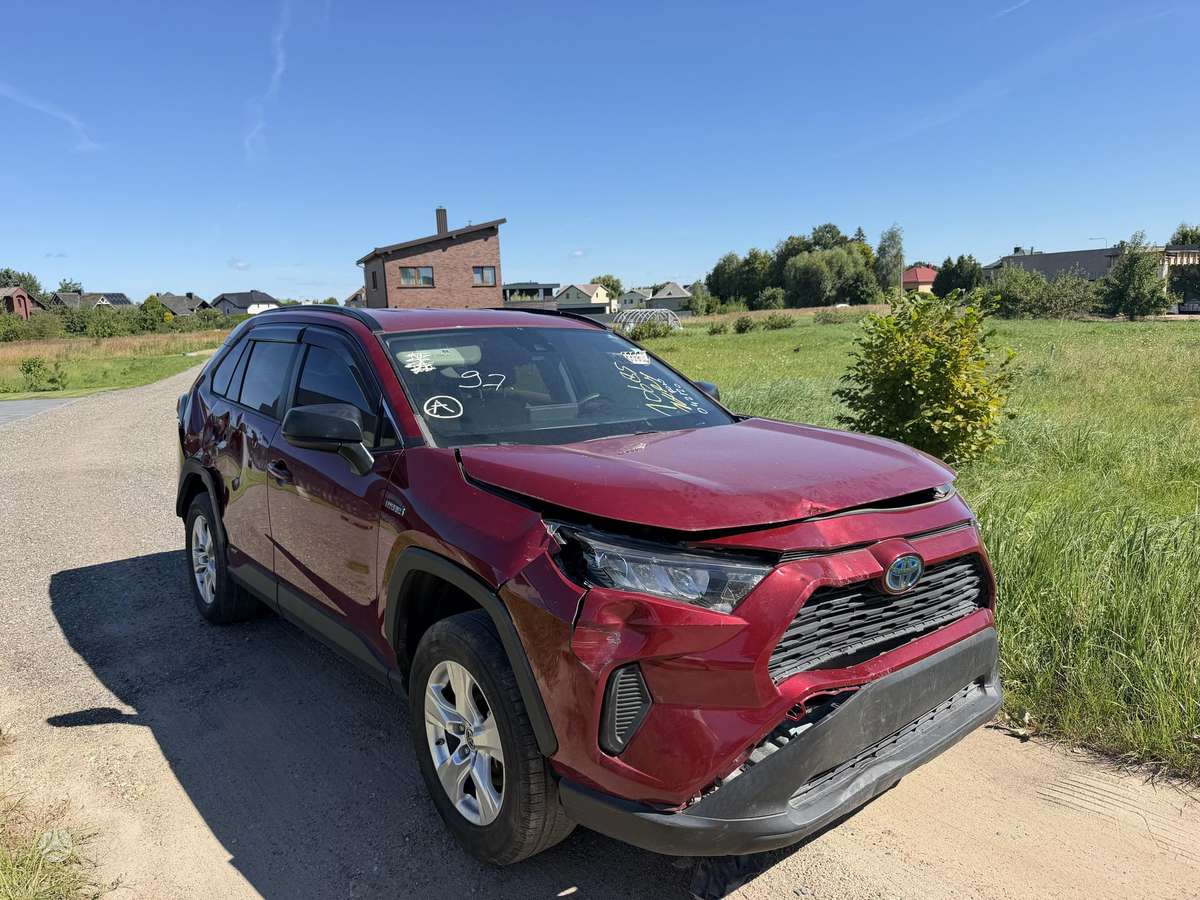 Toyota RAV4 - 6