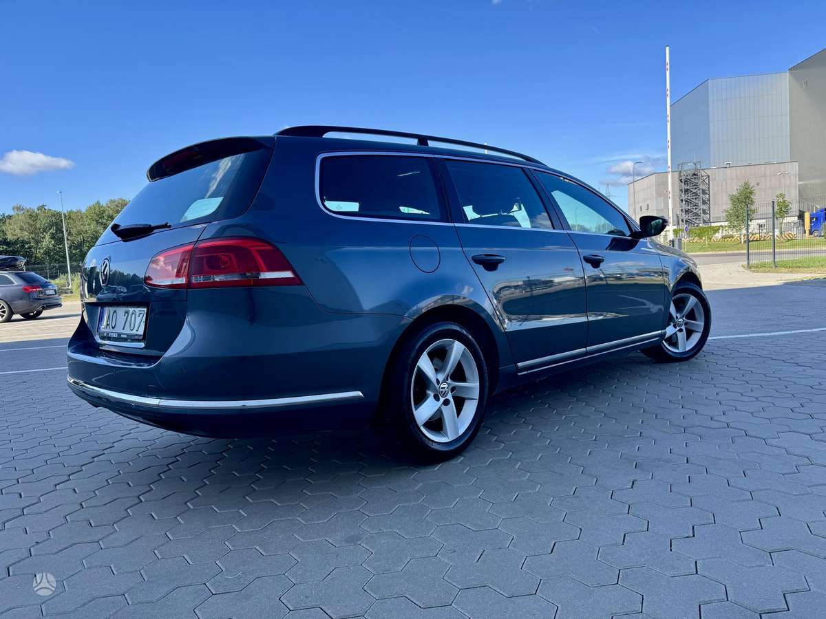 Volkswagen Passat - 5