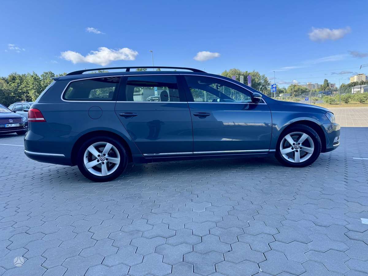 Volkswagen Passat - 6