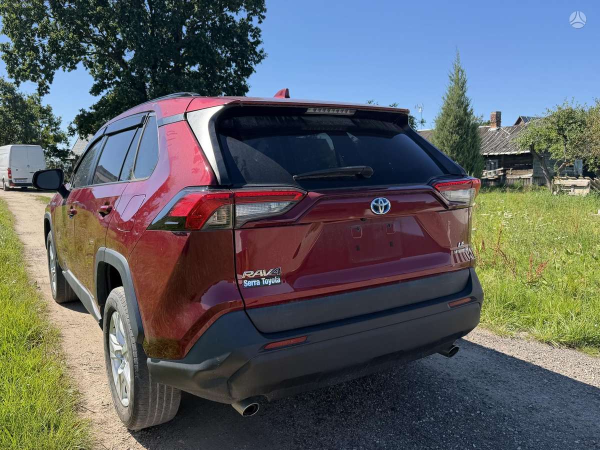 Toyota RAV4 - 12