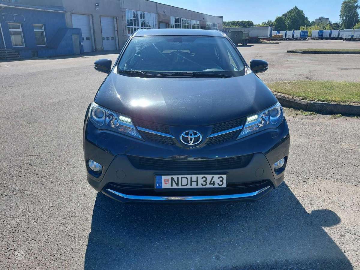 Toyota RAV4 - 5