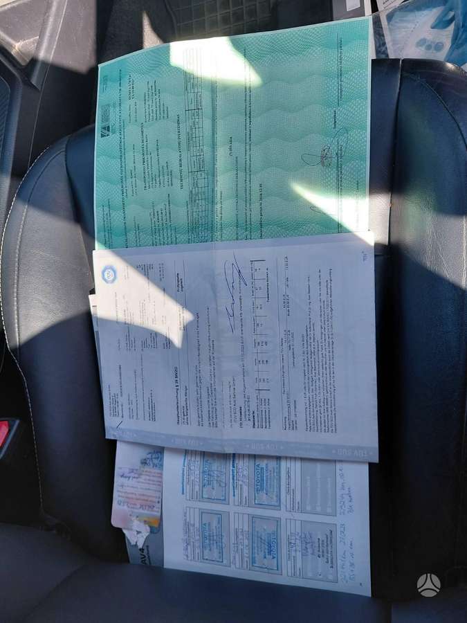 Toyota RAV4 - 11