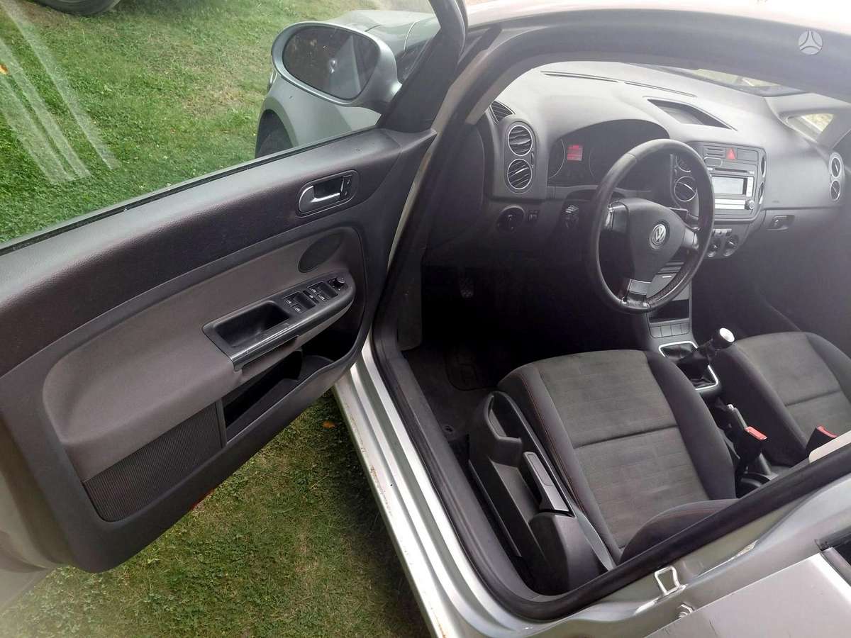 Volkswagen Golf Plus - 4