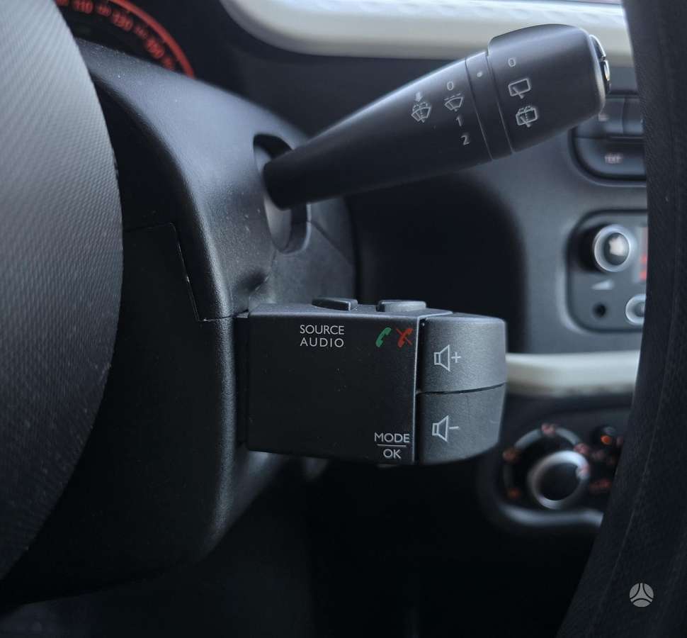 Renault Twingo, 1.0 l., hatchback