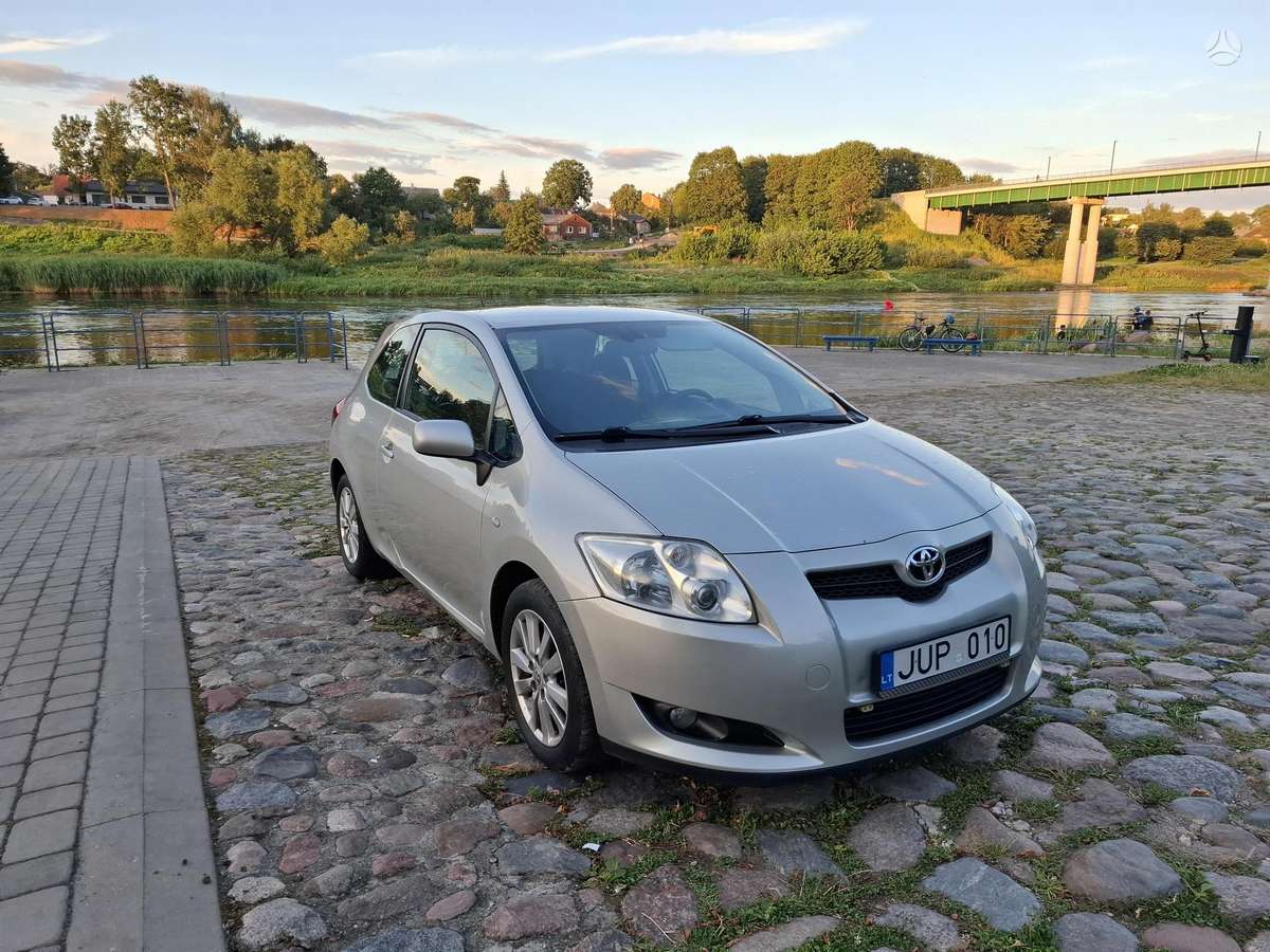 Toyota Auris - 3