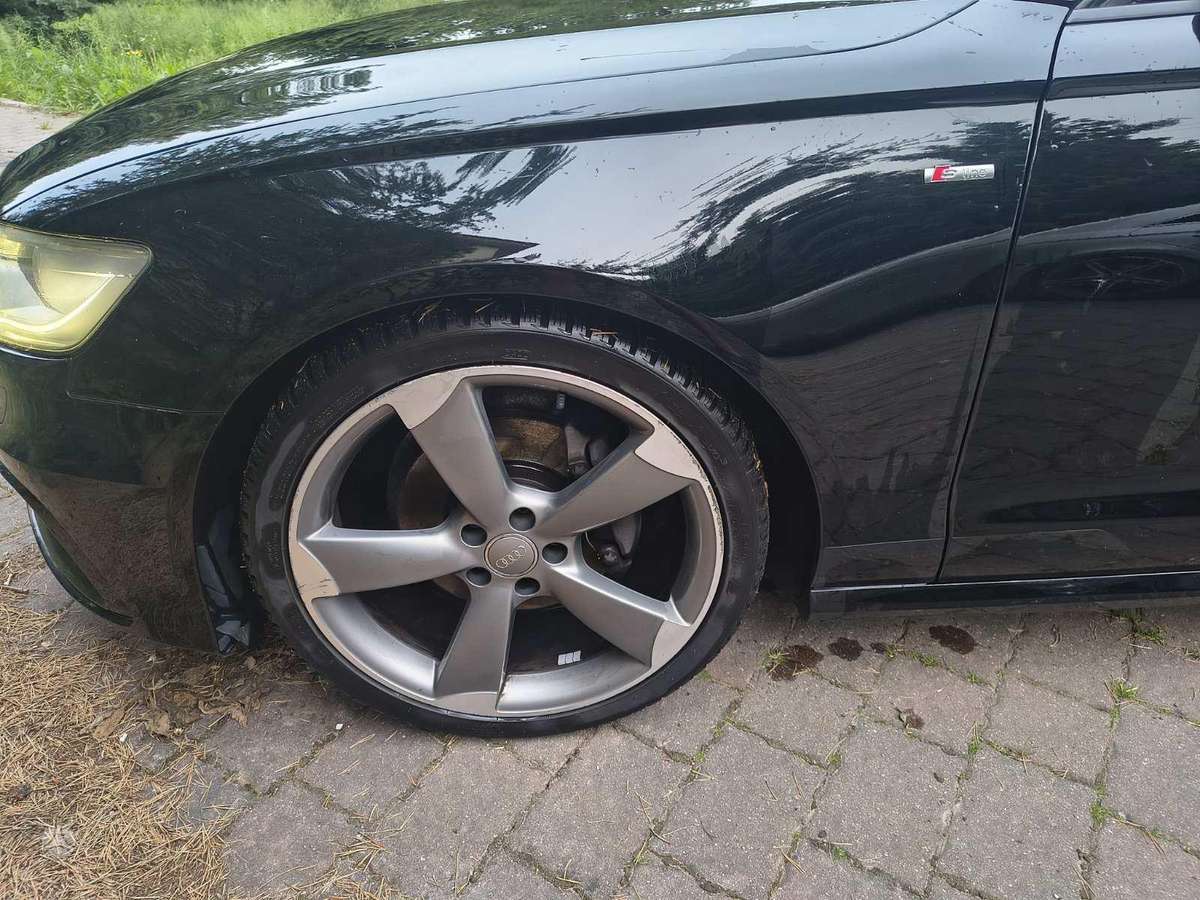 Audi A6, 3.0 l., universalas