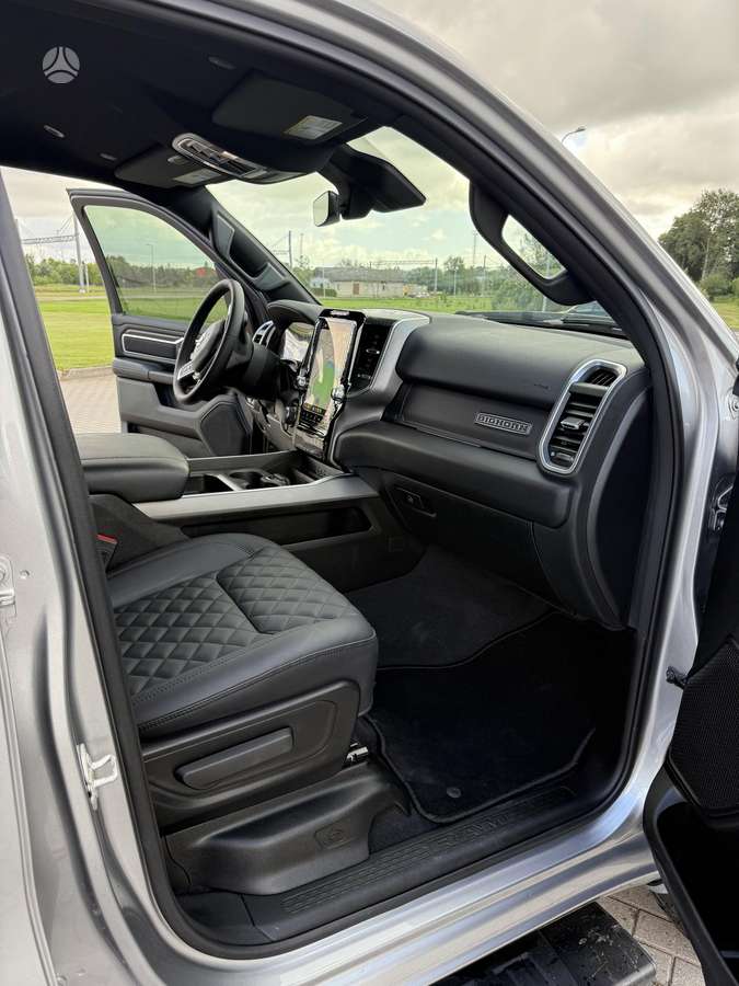 RAM 1500, 3.0 l., Пикап