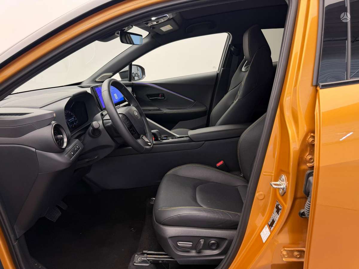 Toyota C-HR - 9