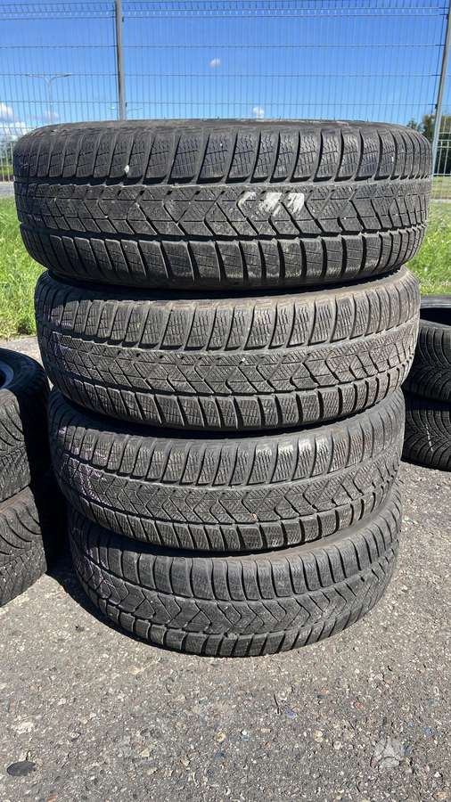 Pirelli Sottozero 3, winter 225/60 R18
