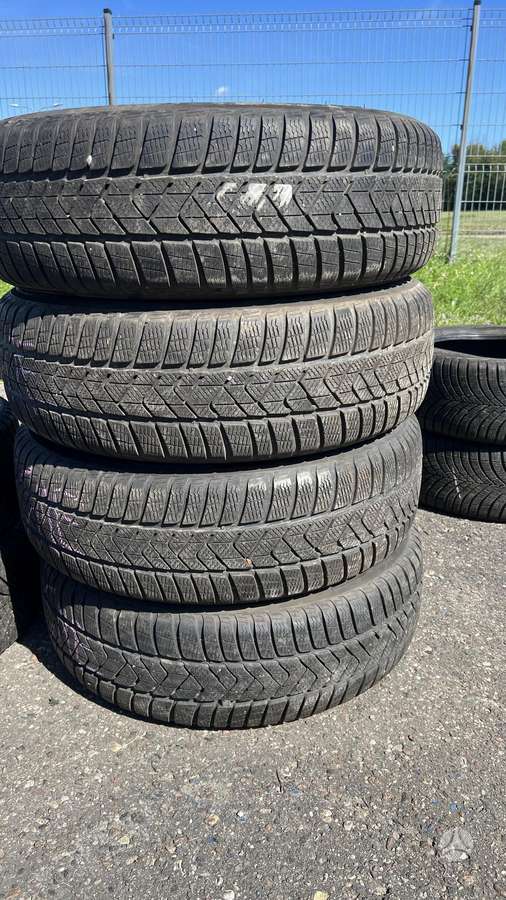 Pirelli Sottozero 3, winter 225/60 R18