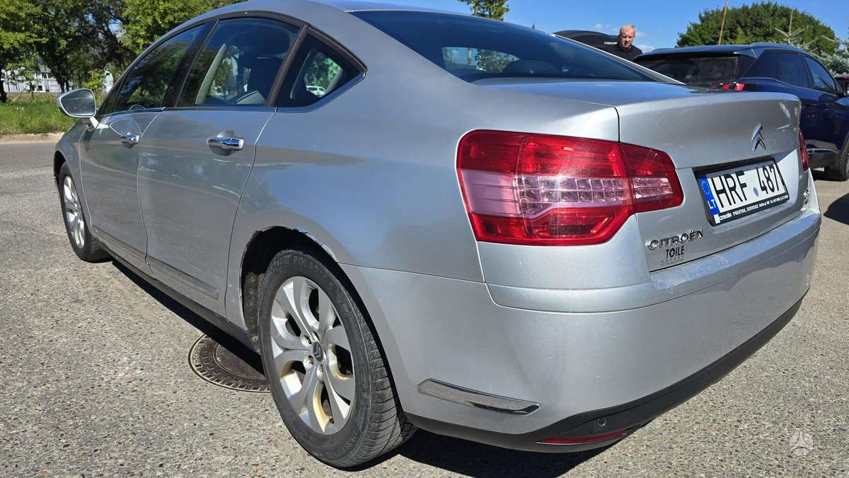 Citroen C5, 2.0 l., Седан
