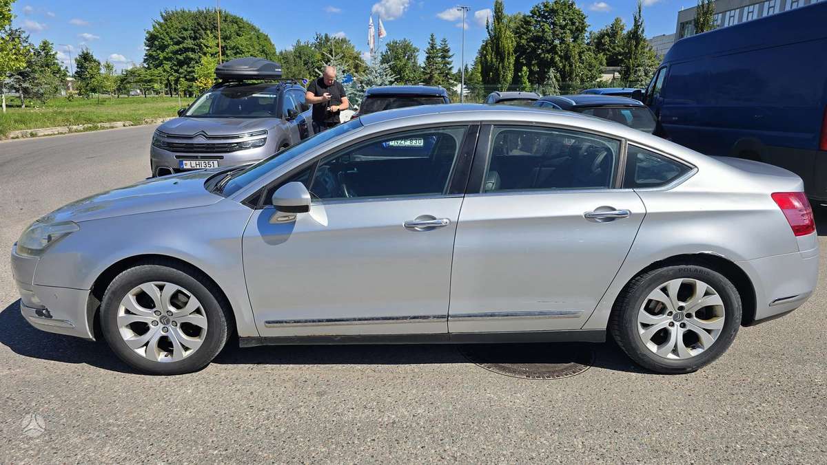 Citroen C5, 2.0 l., Седан
