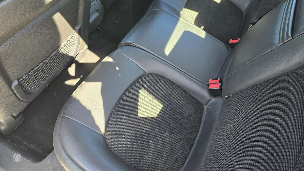 Citroen C5, 2.0 l., Седан