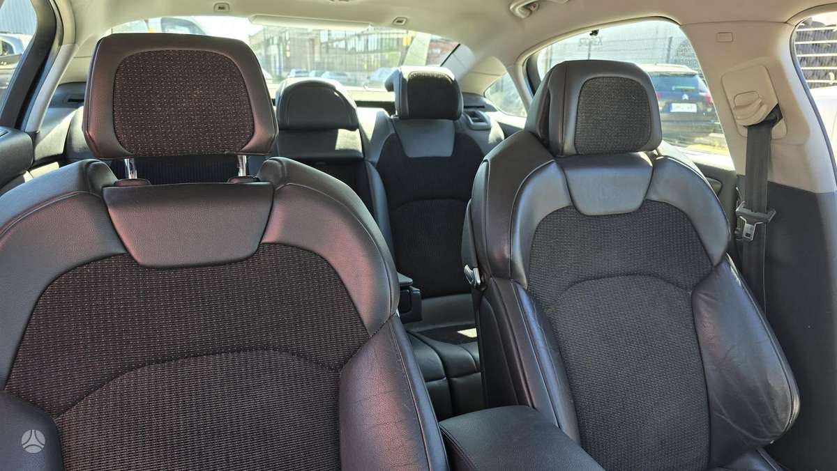 Citroen C5, 2.0 l., Седан