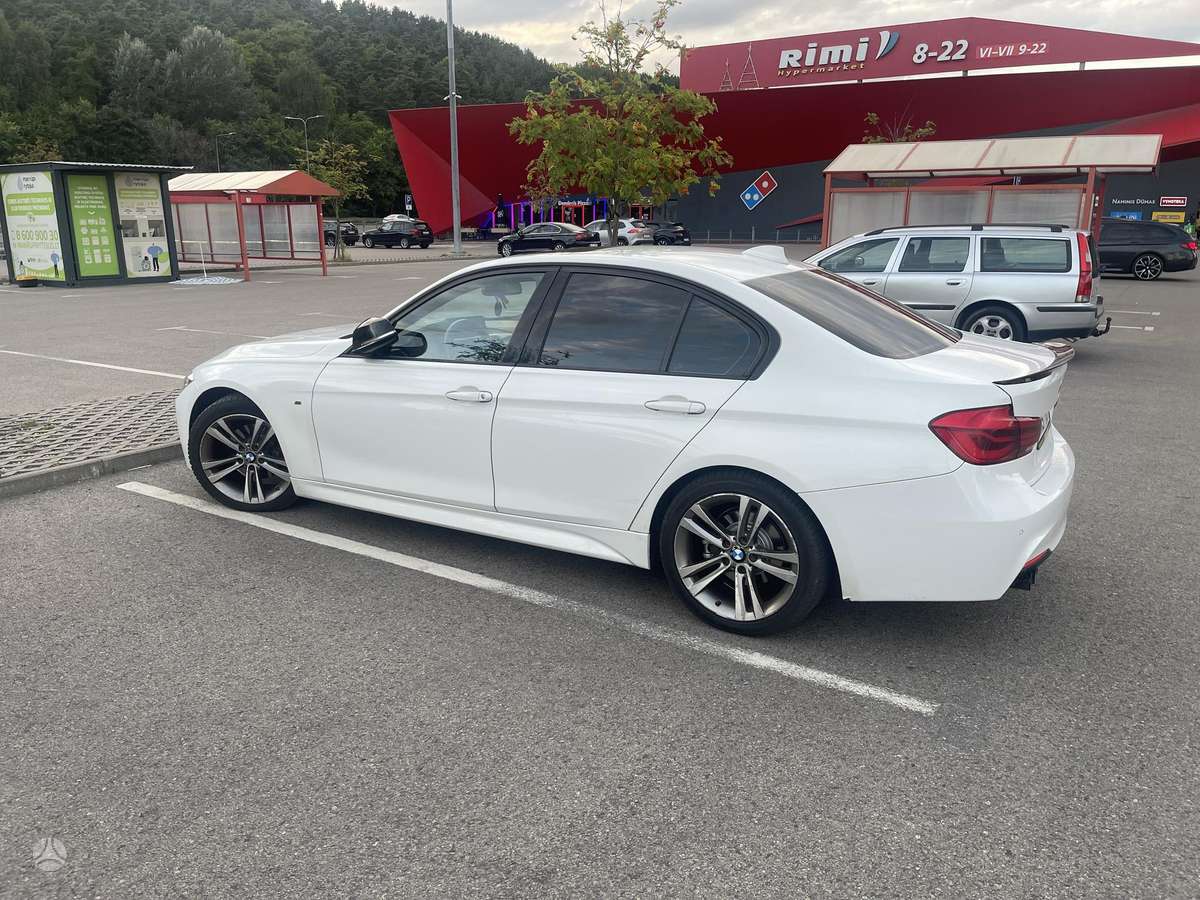 BMW 320, 2.0 l., sedanas