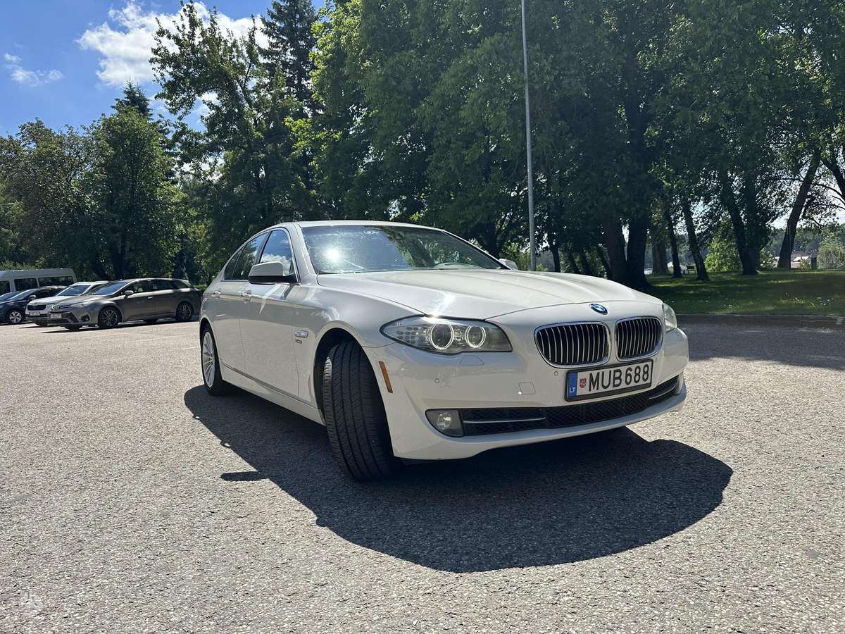 BMW 535, 3.0 l., Седан