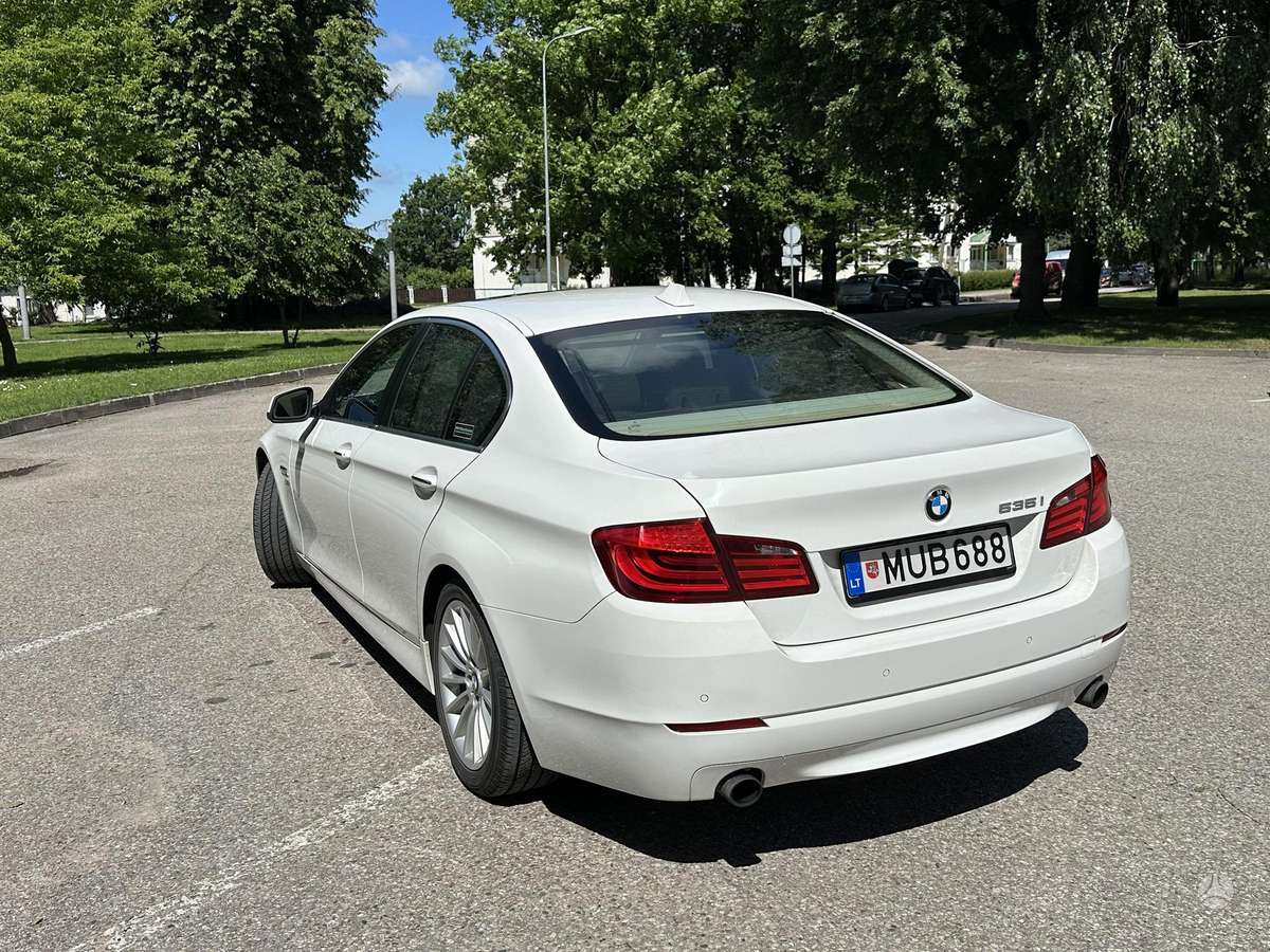 BMW 535, 3.0 l., Седан