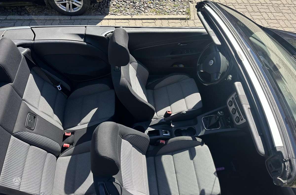 Volkswagen Eos, 2.0 l., Кабриолет