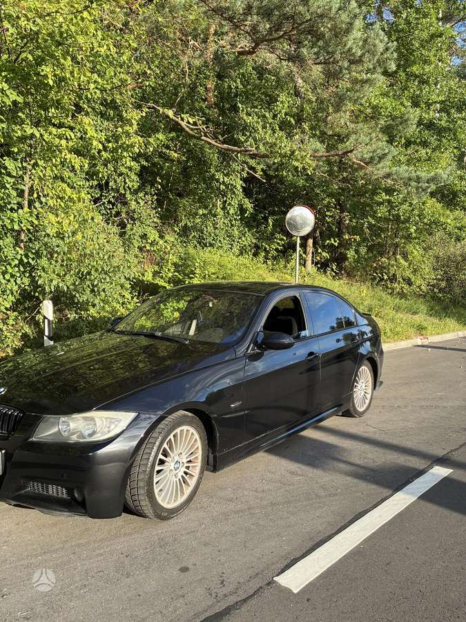 BMW 320, 2.0 l., Седан