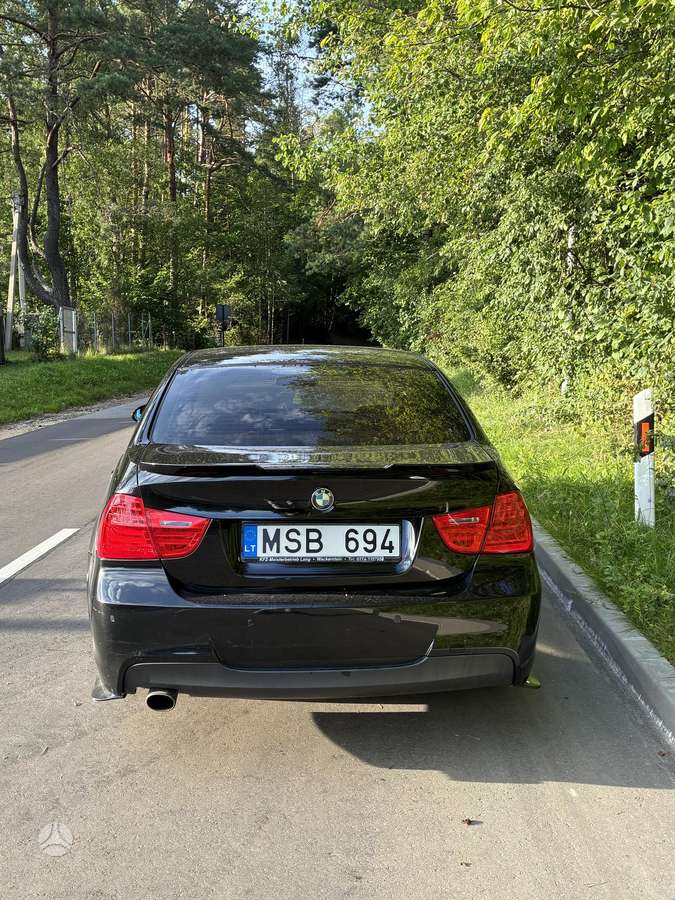 BMW 320, 2.0 l., Седан