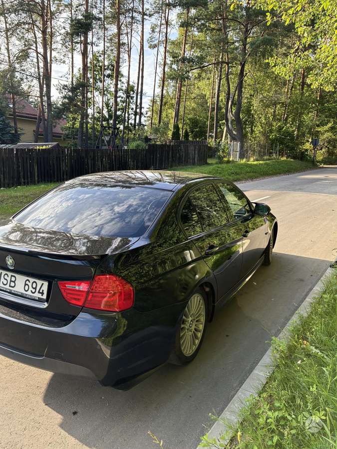 BMW 320, 2.0 l., Седан
